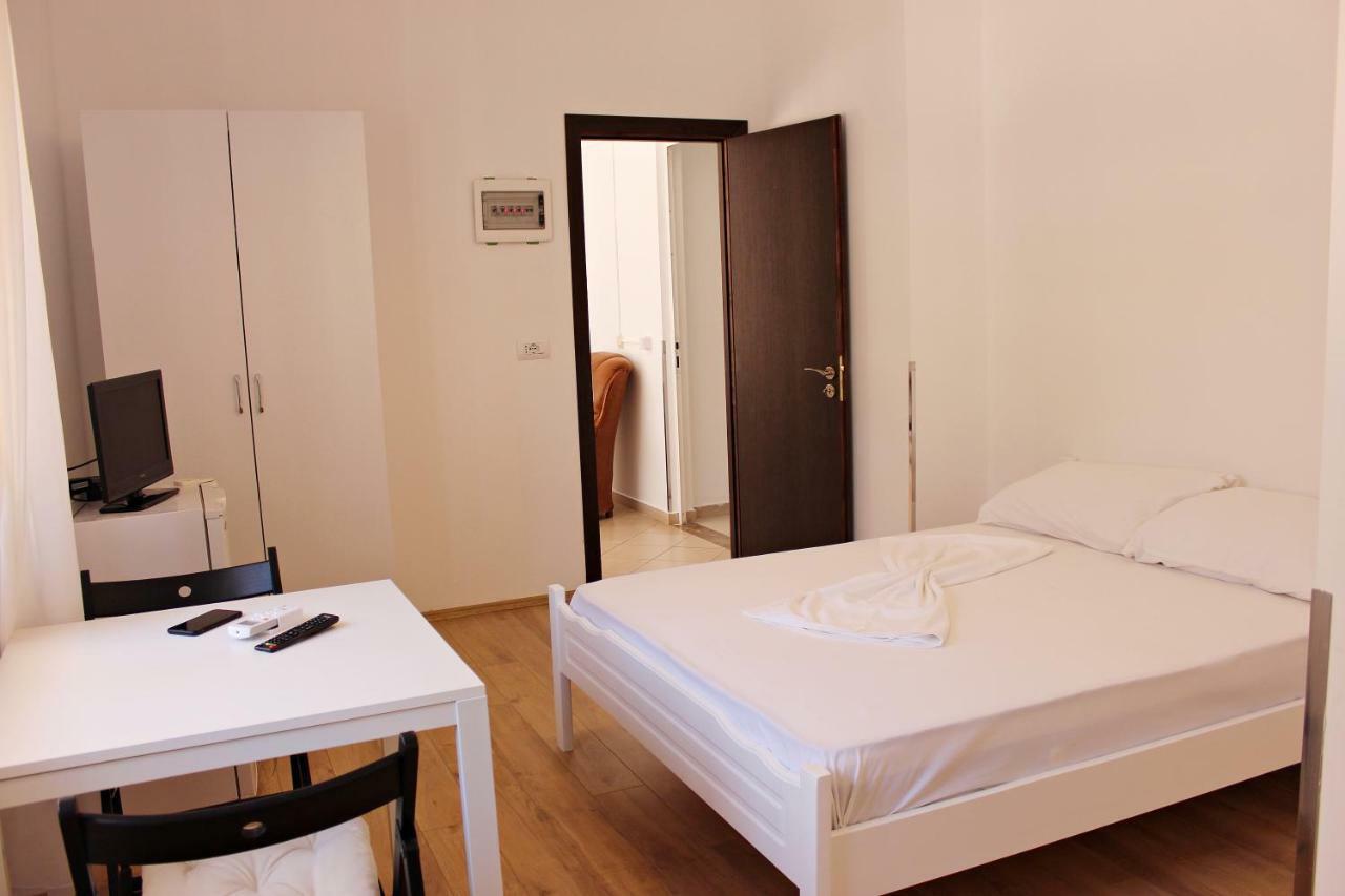 Hercules House Hotel Sarande Ngoại thất bức ảnh
